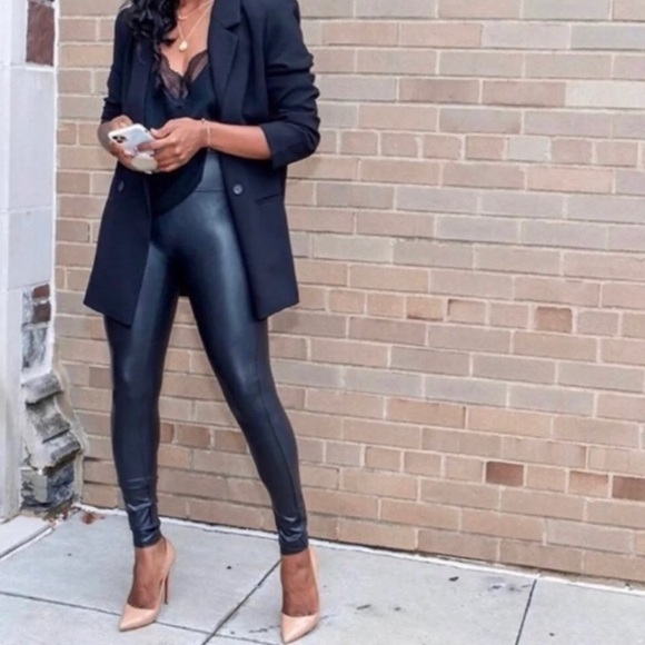 SPANX Pants - SPANX FAUX LEATHER LEGGINGS SMALL WORN ONCE